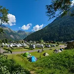 אתר קמפינג Hochoben - Only Empty Lots מאלניץ