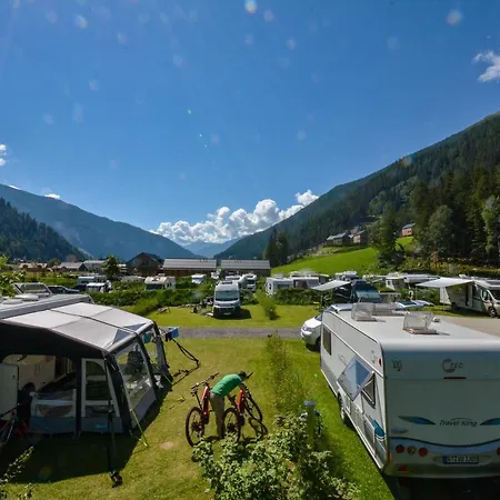 Hochoben - Only Empty Lots 2*