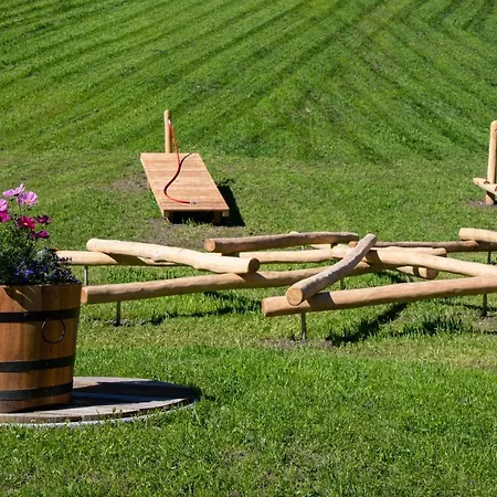 Hochoben Camping 2*