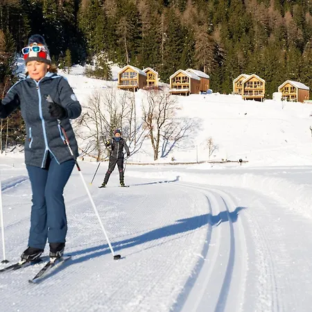 Hochoben - Only Empty Lots مكان تخييم 2*