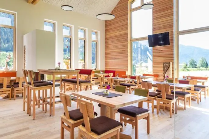 Hochoben - Only Empty Lots Mallnitz