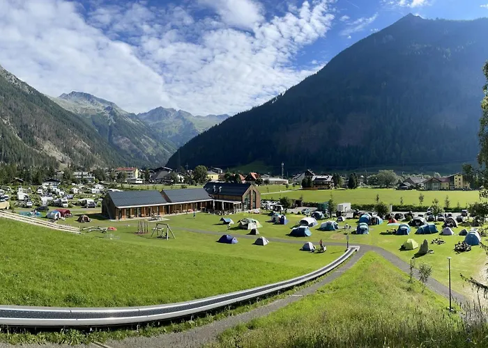 Hochoben - Only Empty Lots Campsite 2*