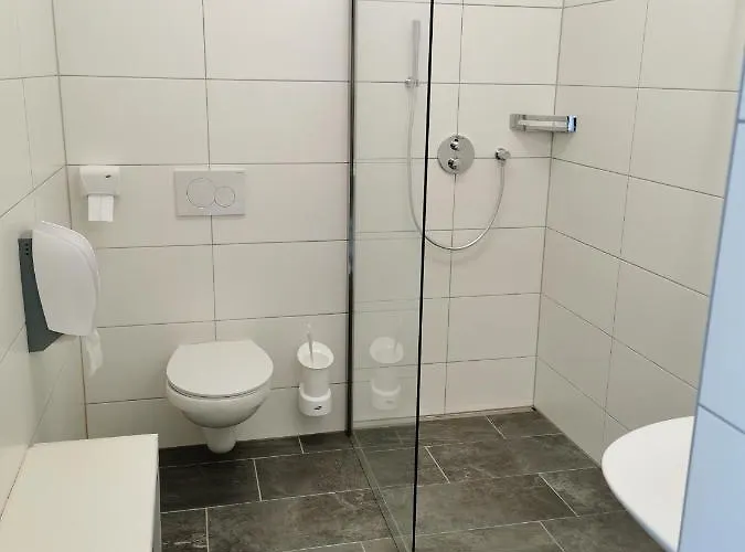 Hochoben - Only Empty Lots 2*